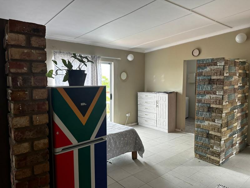 To Let 4 Bedroom Property for Rent in Oatlands North Eastern Cape